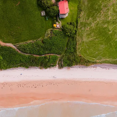 Vakantiehuis Wishome-casa De Cuento En La Playa De Oyambre, Comillas