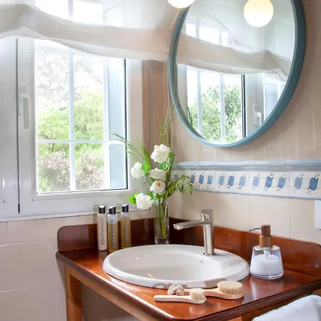 Wishome-casa De Cuento En La Playa De Oyambre, Comillas Vakantiehuis *