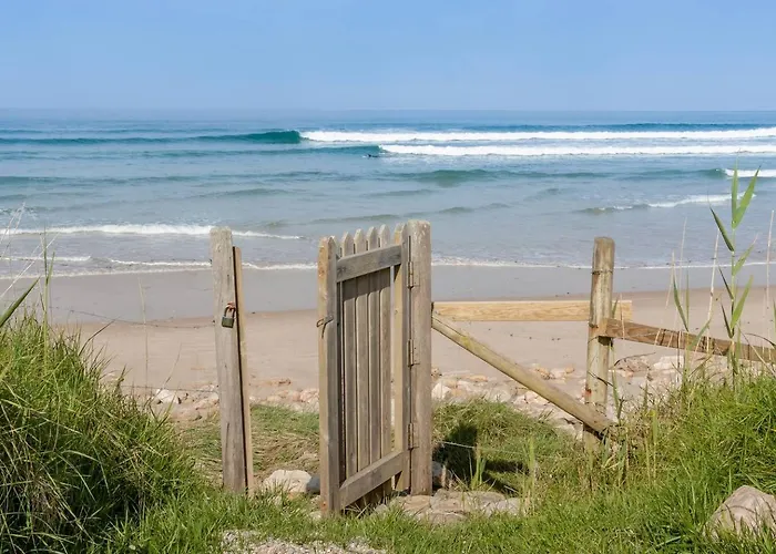 Wishome-Casa en la orilla de la playa, con servicios de hotel Сasa de vacaciones San Vicente De La Barquera